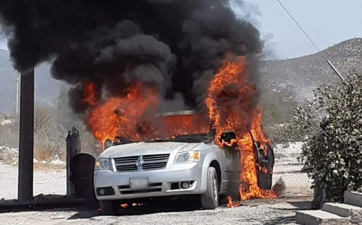 Carro quemado